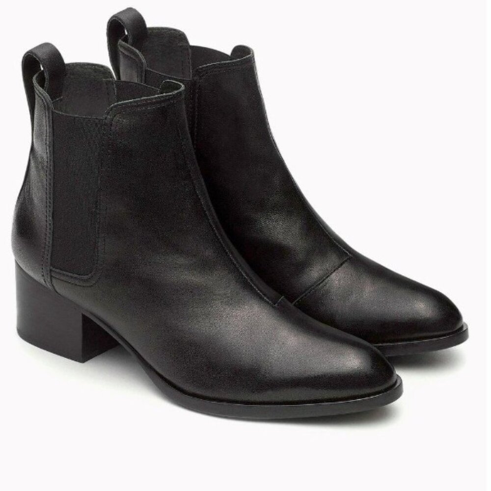rag & bone Walker Chelsea Boot in black leather size 6.5 US/36 EU